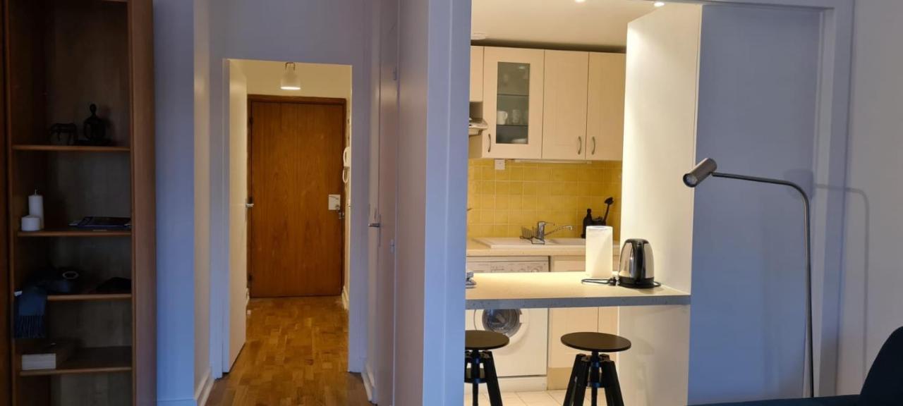 Apartment Paradise *